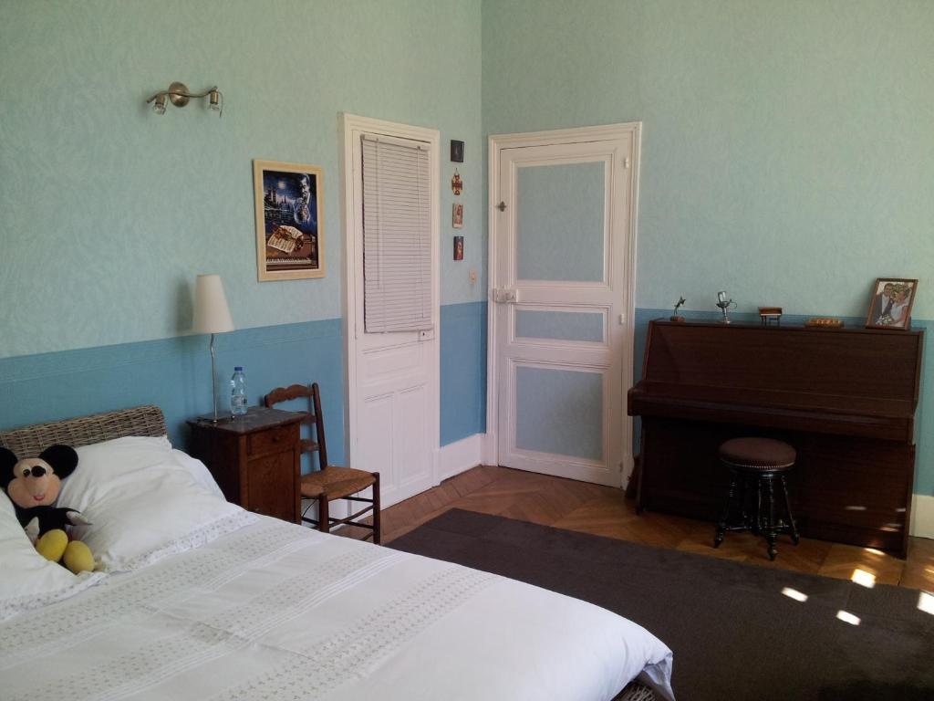 Chambres D'Hotes Du Haras De Coddes Cercy-la-Tour ภายนอก รูปภาพ
