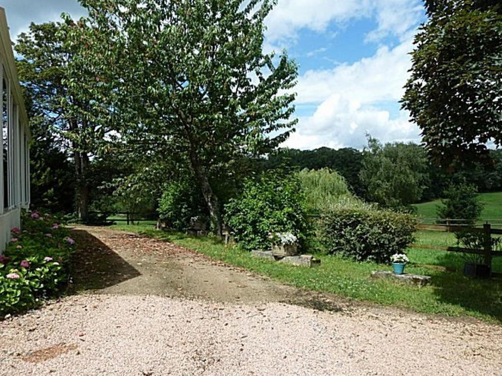 Chambres D'Hotes Du Haras De Coddes Cercy-la-Tour ภายนอก รูปภาพ